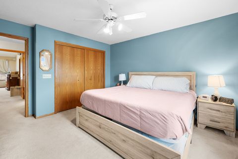 Tiny photo for 6002 Oakbrook Road, Davenport, IA 52806 (MLS # 12554860)