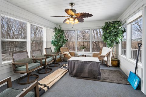 Tiny photo for 6002 Oakbrook Road, Davenport, IA 52806 (MLS # 12554860)