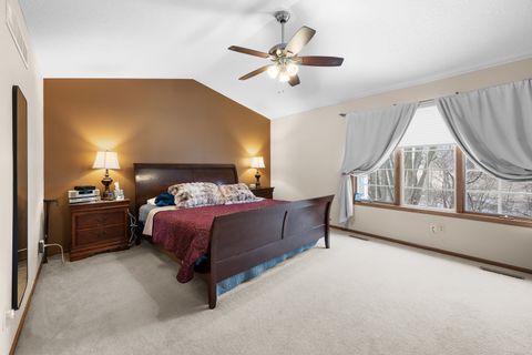 Tiny photo for 6002 Oakbrook Road, Davenport, IA 52806 (MLS # 12554860)