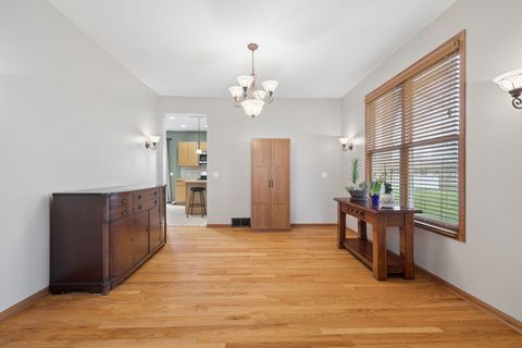 Tiny photo for 611 Prairie View Lane, Hinckley, IL 60520 (MLS # 12609886)