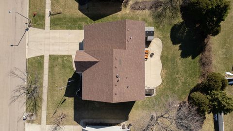 Tiny photo for 611 Prairie View Lane, Hinckley, IL 60520 (MLS # 12609886)