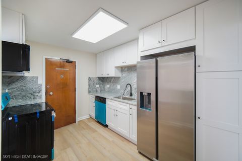 Tiny photo for 900 W Sunset Drive #505, Glenwood, IL 60425 (MLS # 12608096)