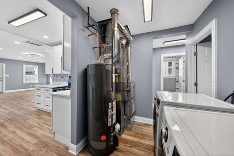 Tiny photo for 7535 S ST. LAWRENCE Avenue, Chicago, IL 60619 (MLS # 12621077)