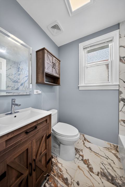 Tiny photo for 7535 S ST. LAWRENCE Avenue, Chicago, IL 60619 (MLS # 12621077)