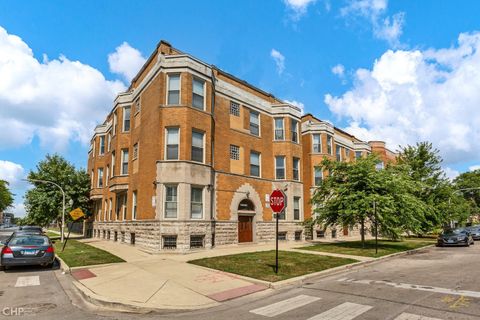 4858 S Prairie Avenue 3A Chicago IL 60615