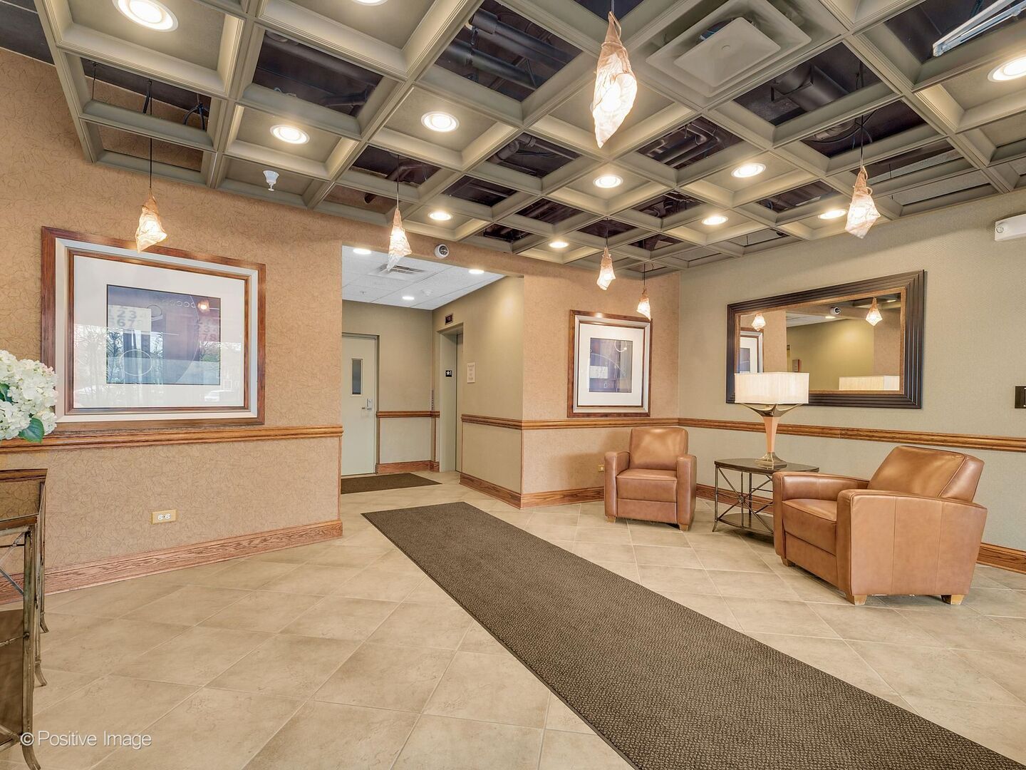 1 N Beacon Place 511