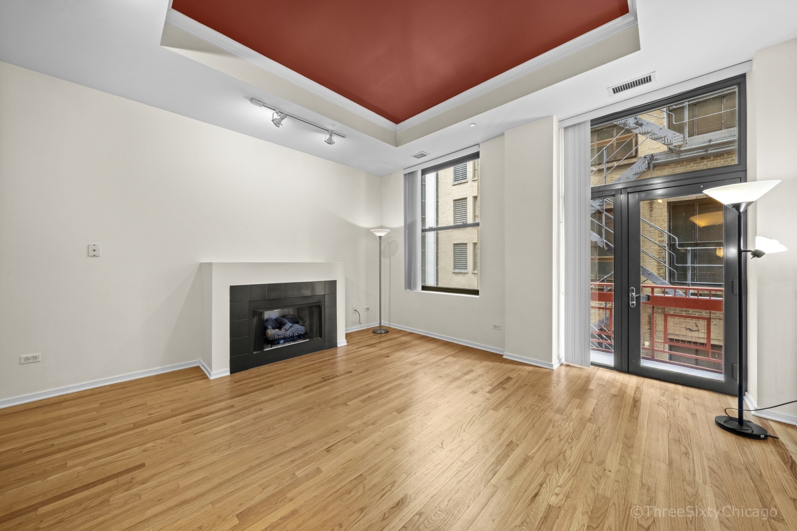 208 W WASHINGTON Street 1803