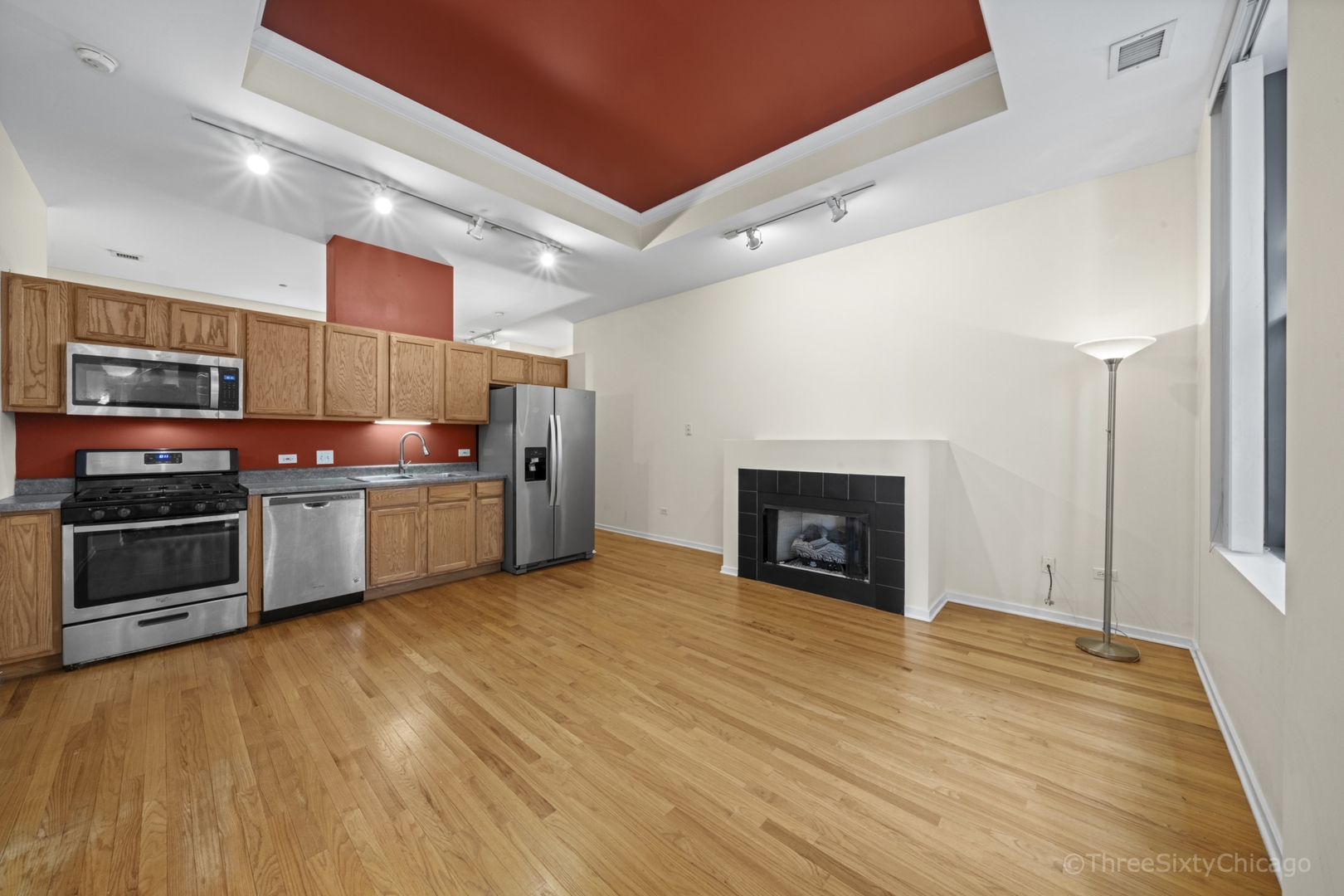 208 W WASHINGTON Street 1803