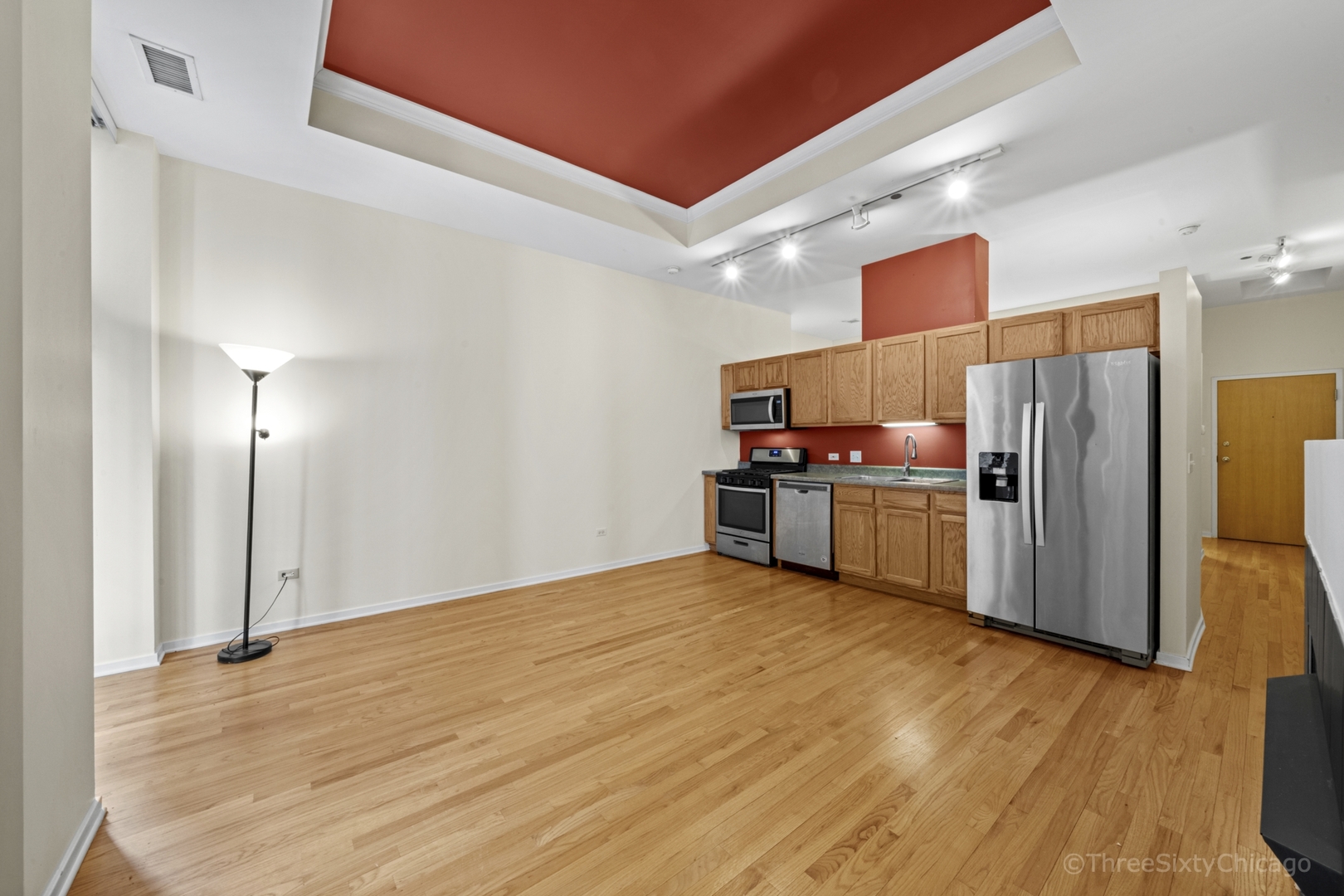 208 W WASHINGTON Street 1803