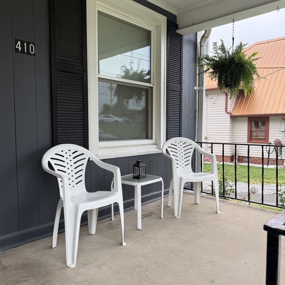 410 E Locust Street