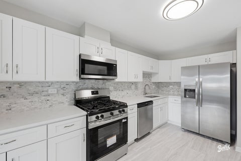 Tiny photo for 888 Swan Boulevard, Deerfield, IL 60015 (MLS # 12674316)