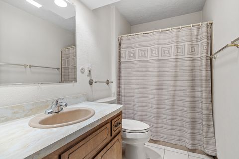 Tiny photo for 1410 Lawrence Avenue, Lockport, IL 60441 (MLS # 12464665)