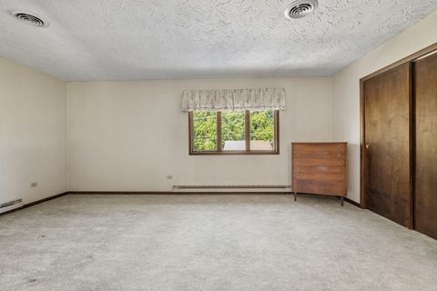 Tiny photo for 1410 Lawrence Avenue, Lockport, IL 60441 (MLS # 12464665)