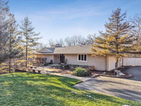 Tiny photo for 25146 N West Tower Drive, Tower Lakes, IL 60010 (MLS # 12558384)