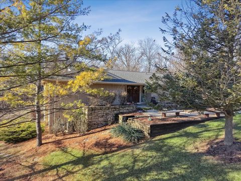 Tiny photo for 25146 N West Tower Drive, Tower Lakes, IL 60010 (MLS # 12558384)