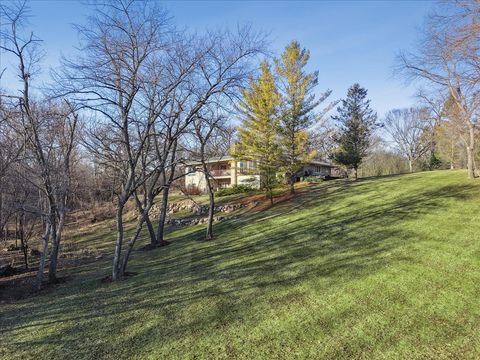 Tiny photo for 25146 N West Tower Drive, Tower Lakes, IL 60010 (MLS # 12558384)