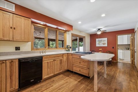 Tiny photo for 25146 N West Tower Drive, Tower Lakes, IL 60010 (MLS # 12558384)