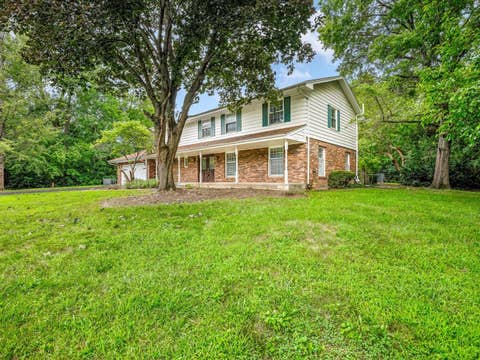 Tiny photo for 1718 Jacoby Place, Rockford, IL 61107 (MLS # 12732669)