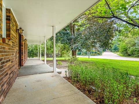 Tiny photo for 1718 Jacoby Place, Rockford, IL 61107 (MLS # 12732669)