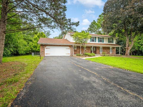 Tiny photo for 1718 Jacoby Place, Rockford, IL 61107 (MLS # 12732669)
