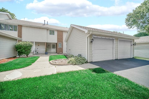Photo of 5S027 Pebble Beach Court, Naperville, IL 60563 (MLS # 12752083)