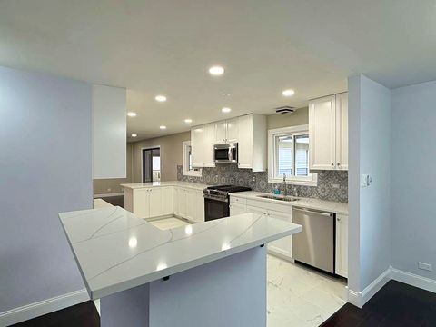 Tiny photo for 1166 Saylesville Lane, Schaumburg, IL 60193 (MLS # 12591372)