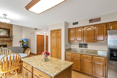 Tiny photo for 560 Valleyview Drive, Bartlett, IL 60103 (MLS # 12496233)