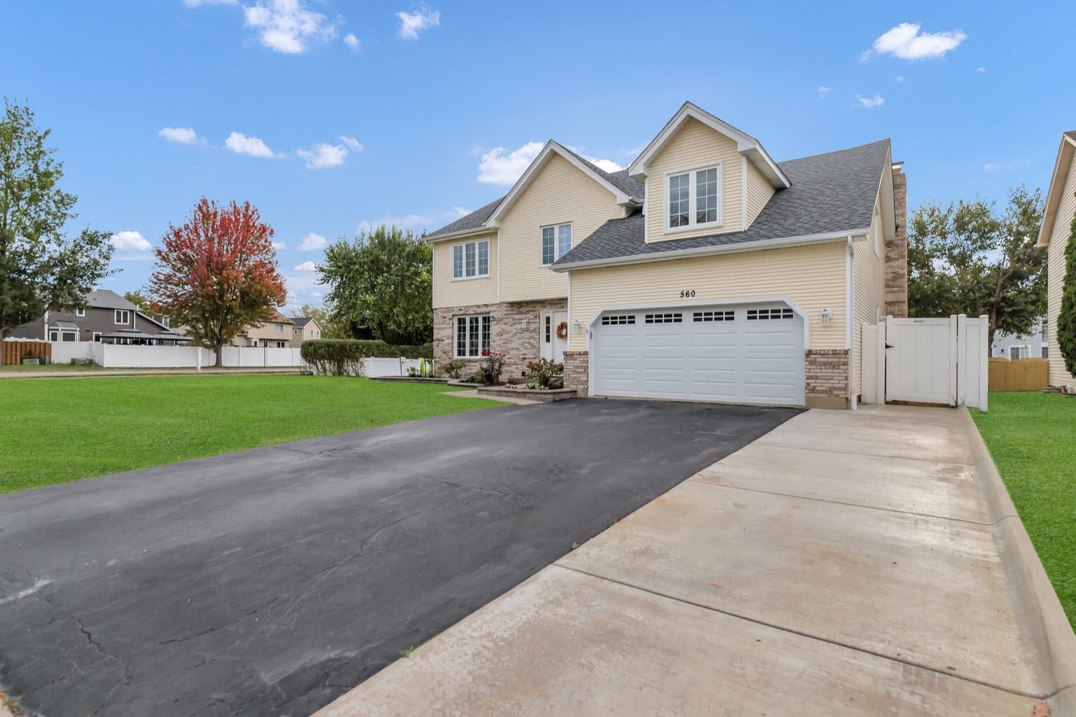560 Valleyview Drive