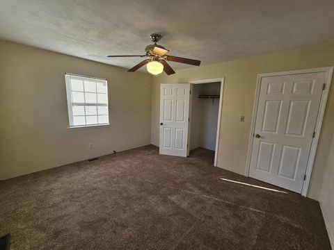 Tiny photo for 14927 E Clearview Road, Mt Vernon, IL 62864 (MLS # 12599016)