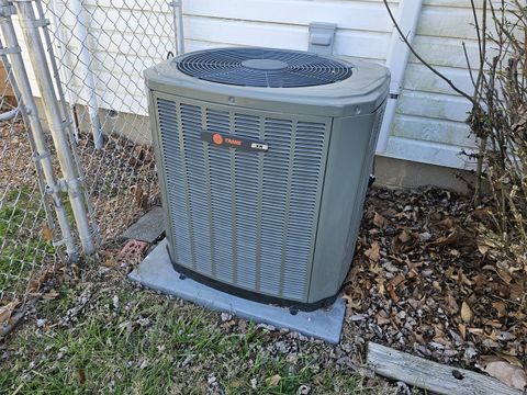 Tiny photo for 14927 E Clearview Road, Mt Vernon, IL 62864 (MLS # 12599016)