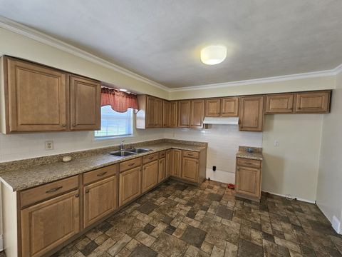 Tiny photo for 14927 E Clearview Road, Mt Vernon, IL 62864 (MLS # 12599016)