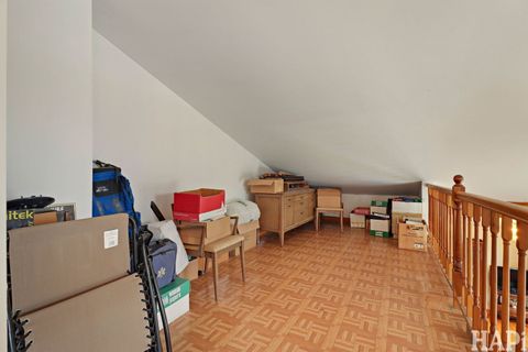 Tiny photo for 911 Elmdale Road, Glenview, IL 60025 (MLS # 12580716)