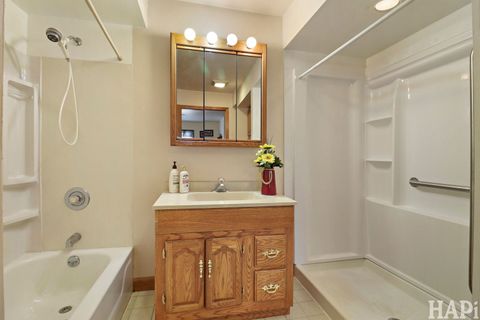 Tiny photo for 911 Elmdale Road, Glenview, IL 60025 (MLS # 12580716)