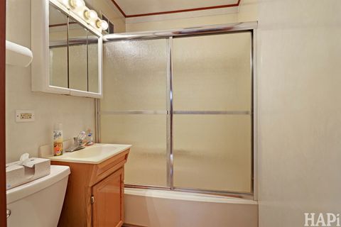 Tiny photo for 911 Elmdale Road, Glenview, IL 60025 (MLS # 12580716)