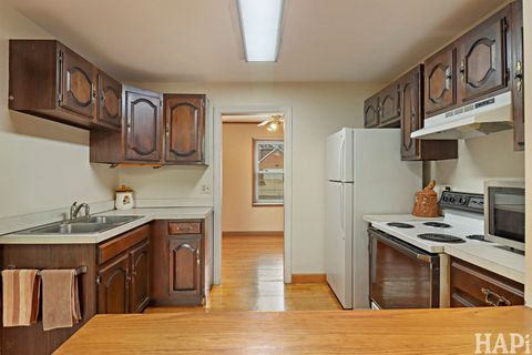 Tiny photo for 911 Elmdale Road, Glenview, IL 60025 (MLS # 12580716)