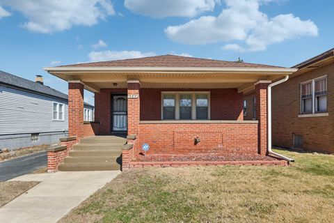 Photo of 308 Webb Street, Calumet City, IL 60409 (MLS # 12591187)