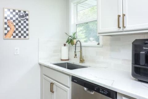 Tiny photo for 342 Seminole Lane, Carol Stream, IL 60188 (MLS # 12518435)