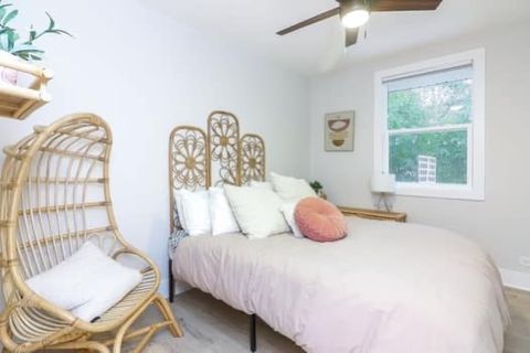 Tiny photo for 342 Seminole Lane, Carol Stream, IL 60188 (MLS # 12518435)