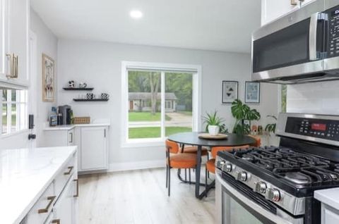 Tiny photo for 342 Seminole Lane, Carol Stream, IL 60188 (MLS # 12518435)