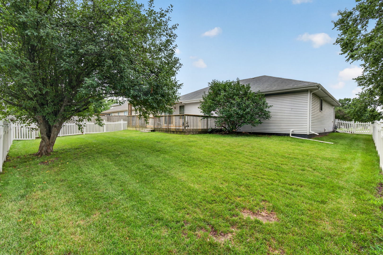 4711 Mallard Lane