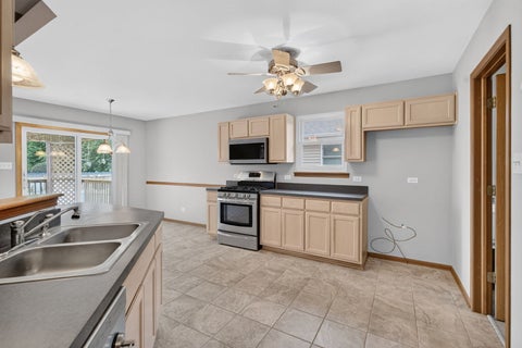 Tiny photo for 4711 Mallard Lane, Plainfield, IL 60586 (MLS # 12725281)