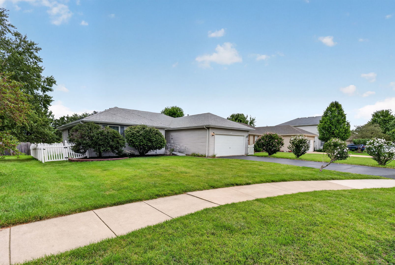4711 Mallard Lane