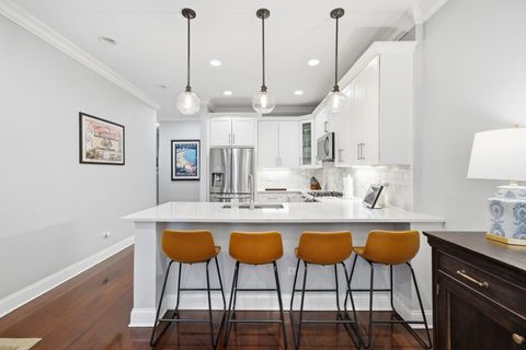 Tiny photo for 1443 W Belmont Avenue #1, Chicago, IL 60657 (MLS # 12624582)