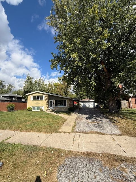 Photo of 4326 151st Street, Midlothian, IL 60445 (MLS # 12493575)