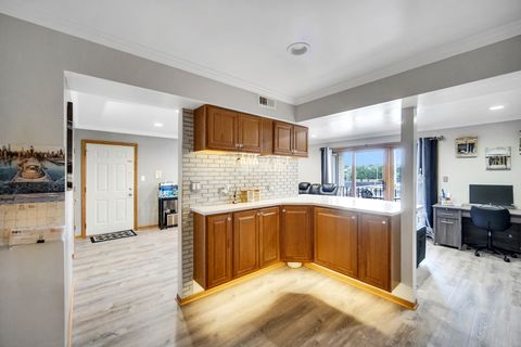 Tiny photo for 10538 S Central Avenue #3S, Chicago Ridge, IL 60415 (MLS # 12503692)