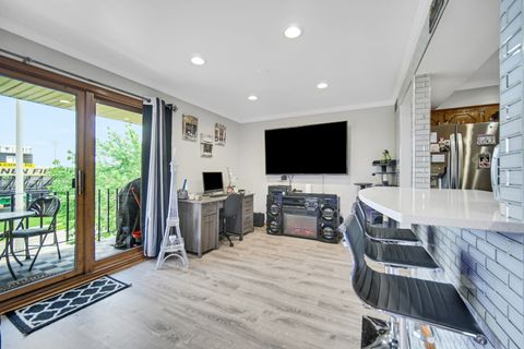 Tiny photo for 10538 S Central Avenue #3S, Chicago Ridge, IL 60415 (MLS # 12503692)