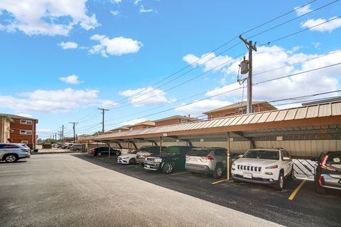 Tiny photo for 10538 S Central Avenue #3S, Chicago Ridge, IL 60415 (MLS # 12503692)