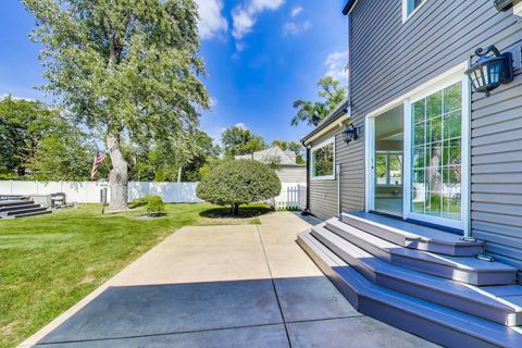 Tiny photo for 10440 S 75th Court, Palos Hills, IL 60465 (MLS # 12501258)