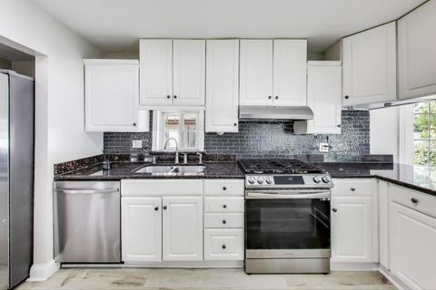 Tiny photo for 10440 S 75th Court, Palos Hills, IL 60465 (MLS # 12501258)