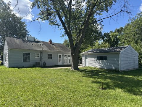 Tiny photo for 3420 Greenbriar Drive, Glenview, IL 60025 (MLS # 12454913)